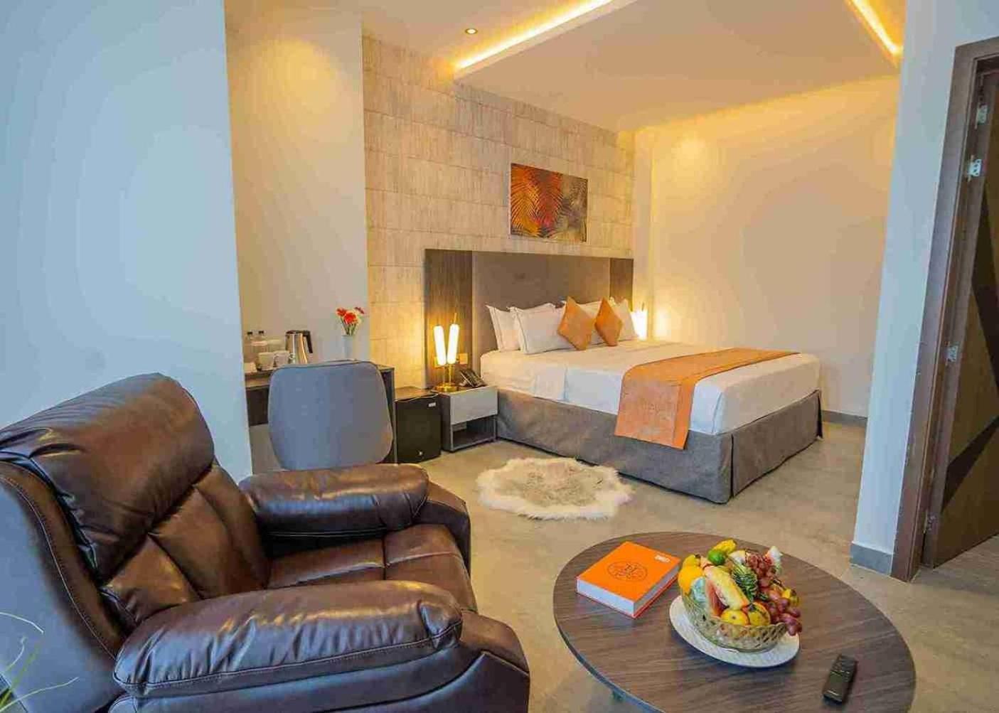 Baraka Tower Hotel Nairobi Exteriör bild